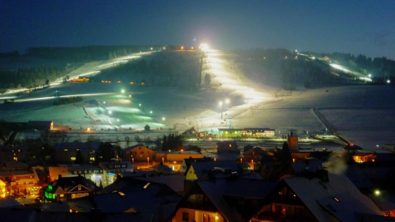 Fewo Blumes Bergfrieden Mit Meinecardplus วิลลิงเงิน ภายนอก รูปภาพ